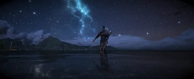 Weite Bucht bei Nacht, Sternenhimmel über den Bergen